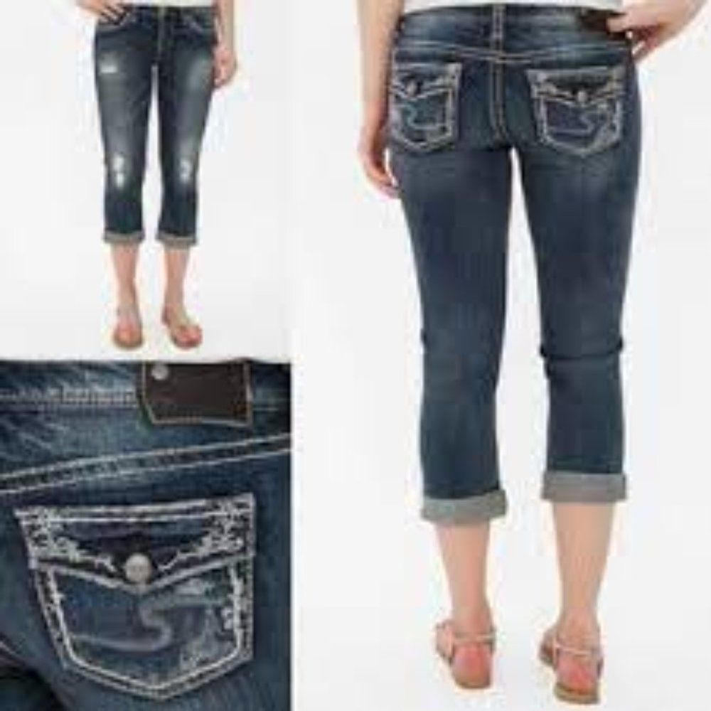 Silver Women's Suki Flap Jean Capri Size W28